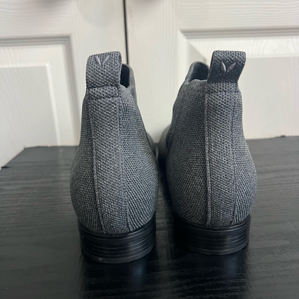 Vivaia Ryan Slip-On Square-Toe Ankle Chelsea Boots US 10 EU 41 Gray Everyday - Picture 4 of 13